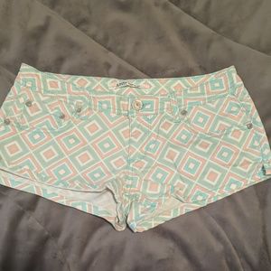 ALMOST FAMOUS Geometric Shorts Pastel EUC Size 9